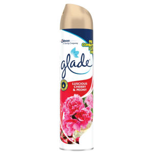Osvežilec Glade sprej Češnja&potonika, 300ml