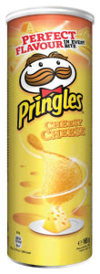 Pringles Hrustljavi slani prigrizek, z okusom sira, 165 g