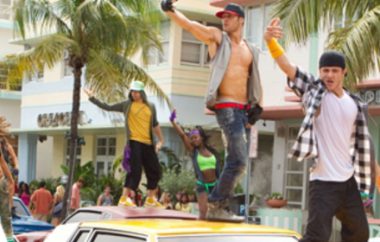 Plesni spektakel Odpleši svoje sanje se vrača